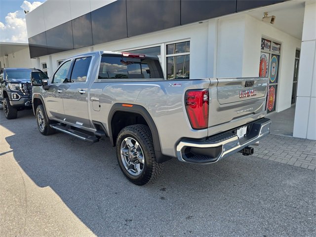 2025 Gmc Sierra 2500 HD photo 2