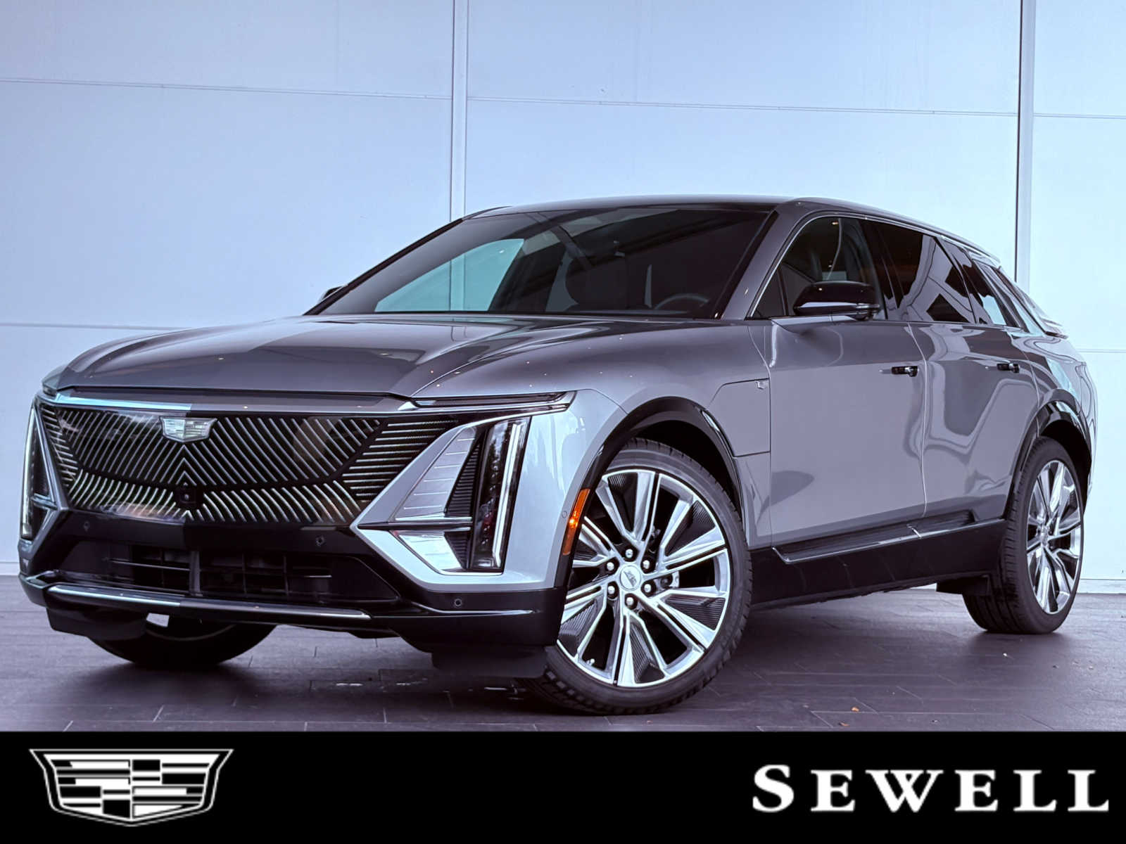 2024 Cadillac LYRIQ Luxury 3's photo