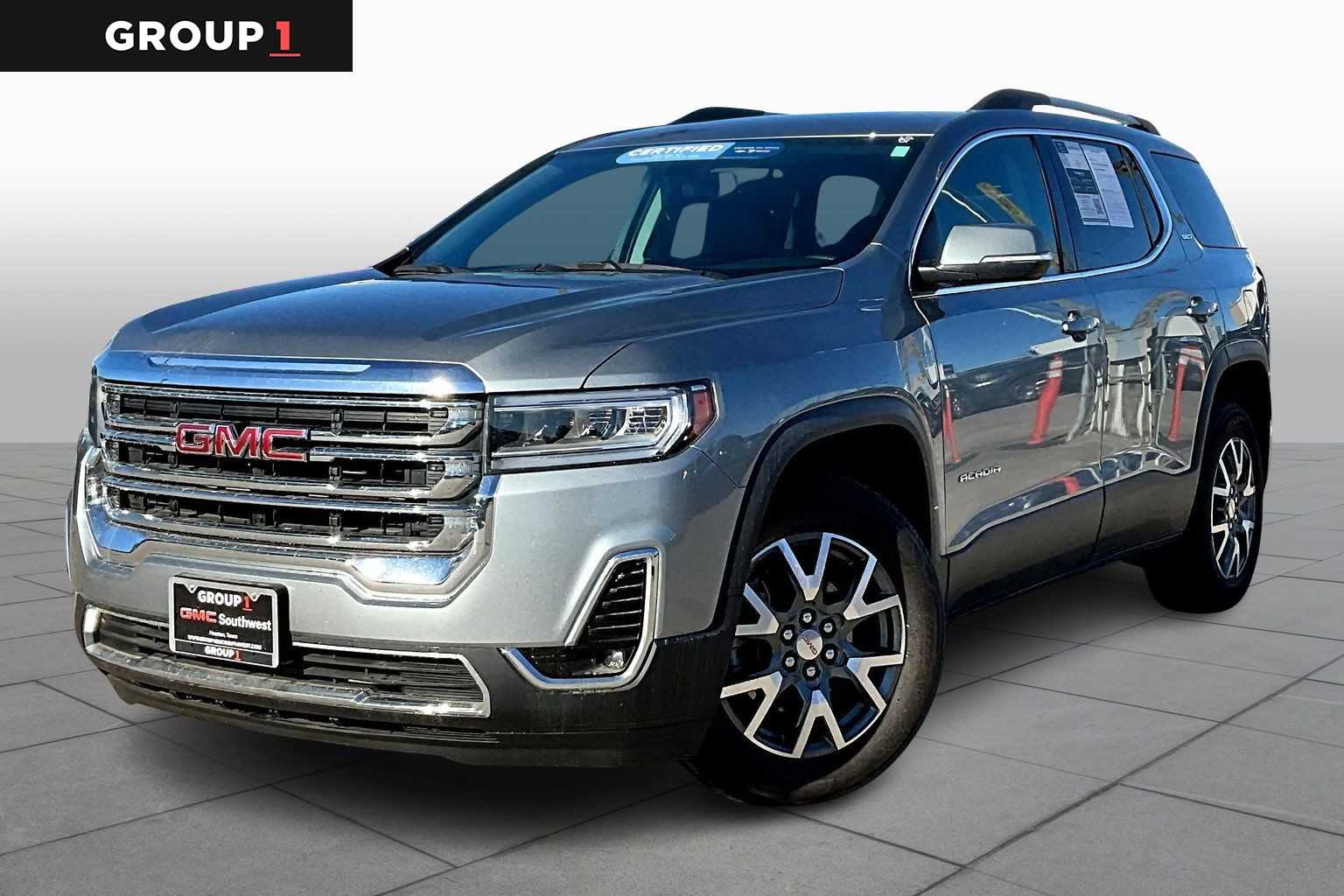 2023 GMC Acadia SLT's photo