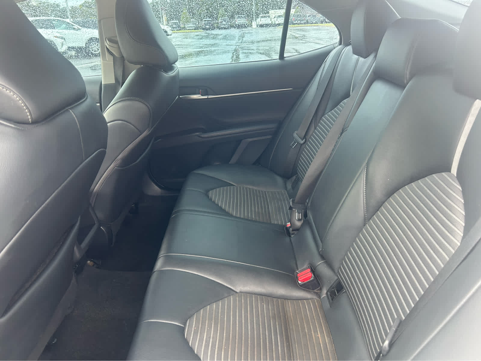 2023 Toyota Camry SE photo 10