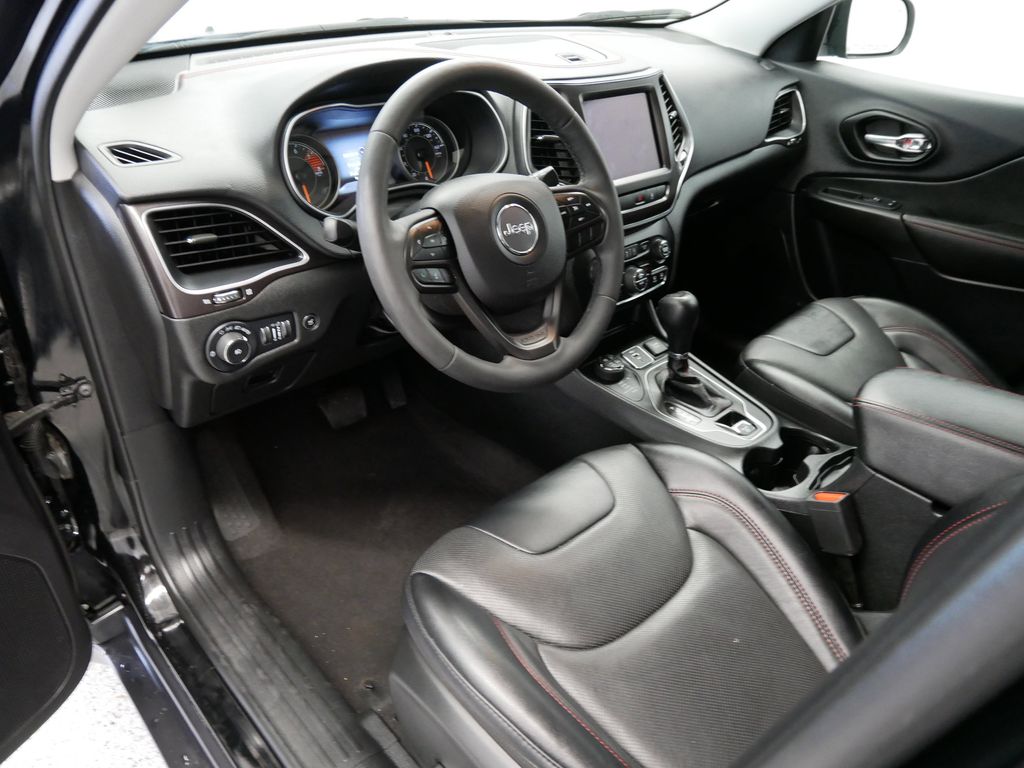 Certified 2022 Jeep Cherokee Trailhawk with VIN 1C4PJMBX8ND517172 for sale in Coon Rapids, Minnesota