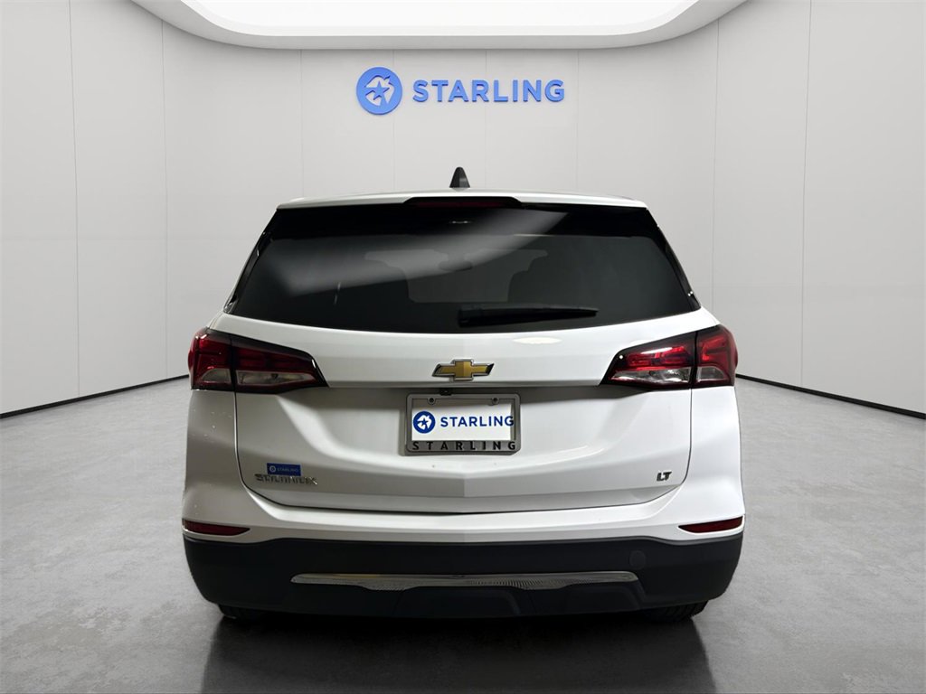 2023 Chevrolet Equinox LT photo 3