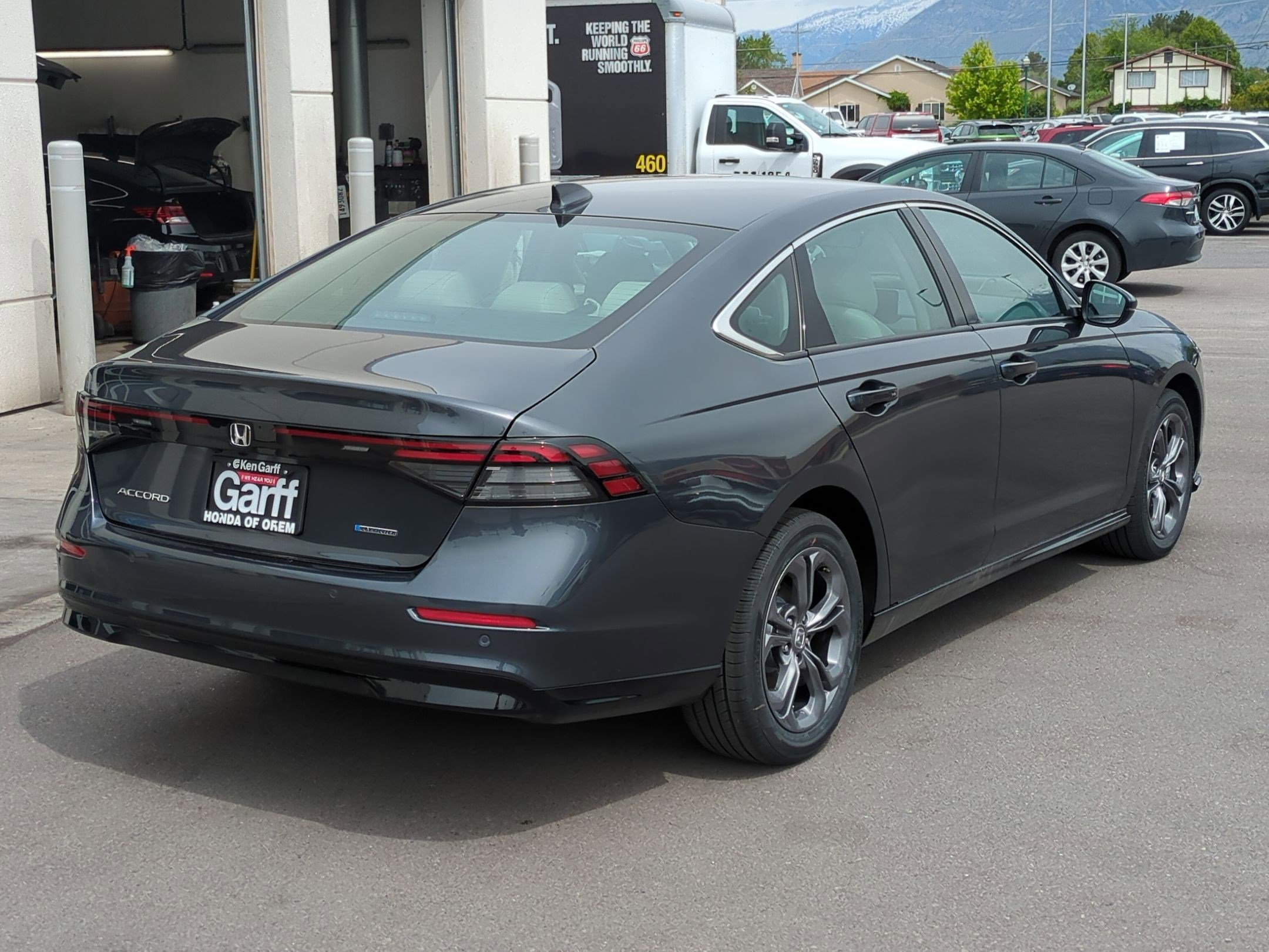 2025 Honda Accord Hybrid EX-L photo 3