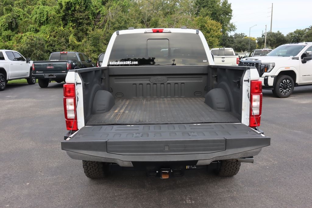 2021 Ford F-350 photo 24
