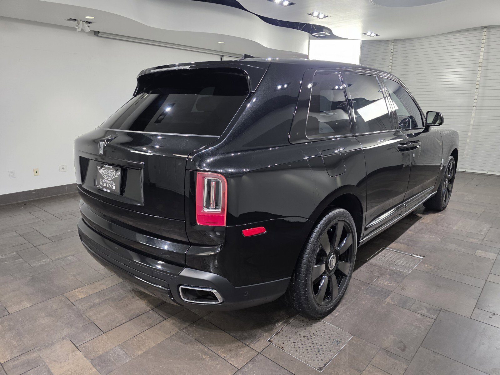 2021 Rolls Royce Cullinan RR31 photo 26