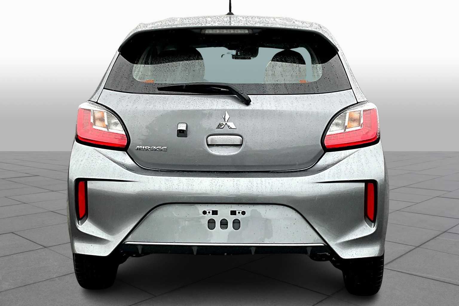 2022 Mitsubishi Mirage ES photo 4