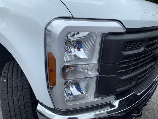 2026 Ford F-250 XL photo 3