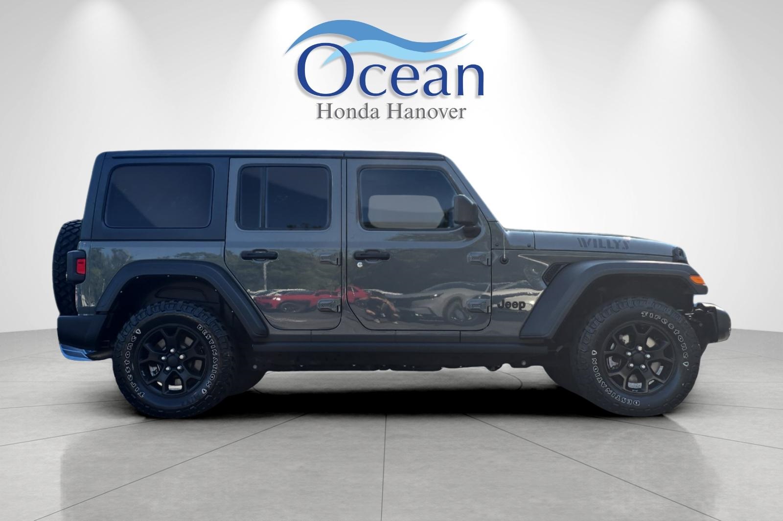 2021 Jeep Wrangler Unlimited Willys photo 2
