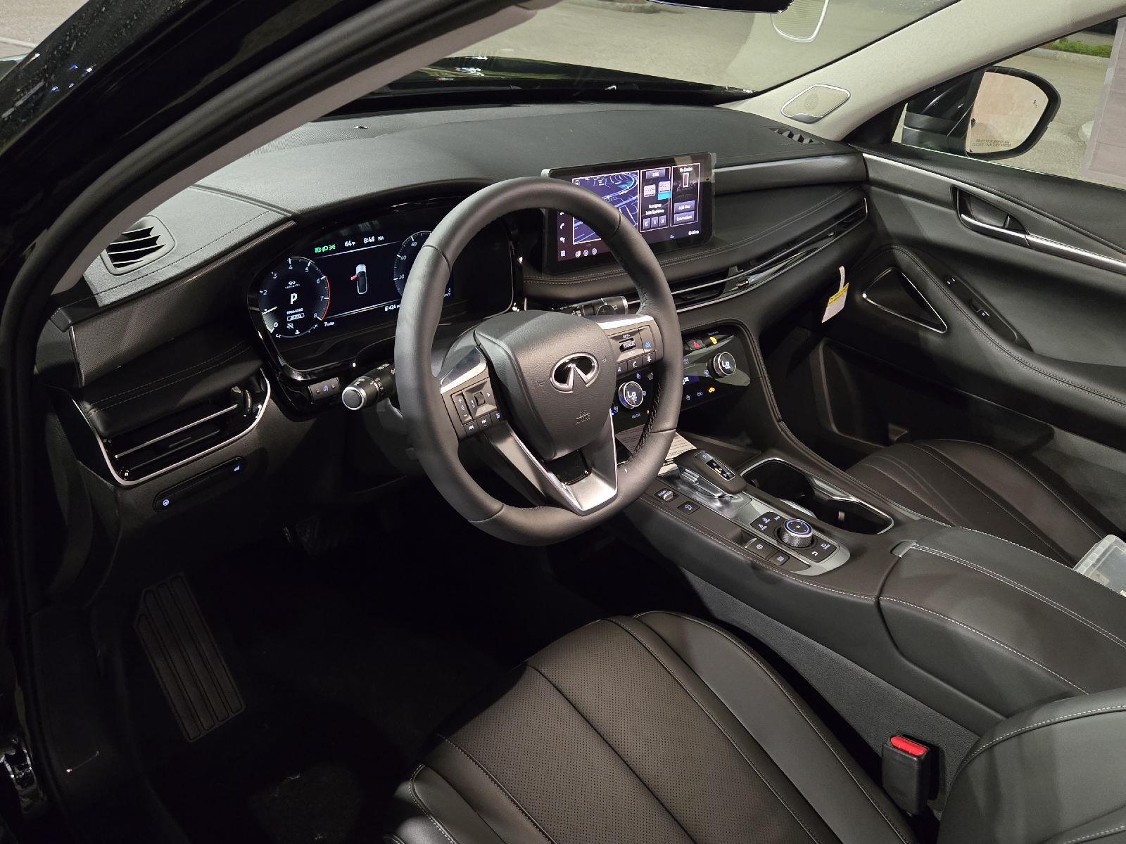 2026 Infiniti QX60 Luxe AWD photo 5