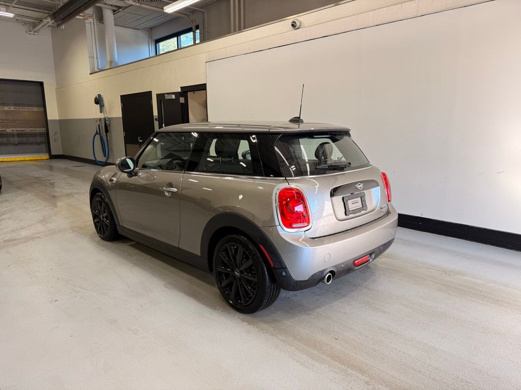 2020 Mini Cooper Hardtop photo 3