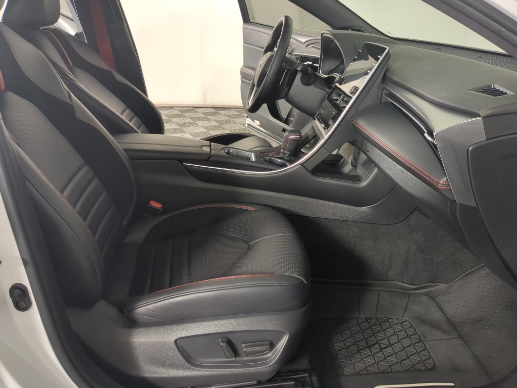 2020 Toyota Avalon XSE TRD photo 13