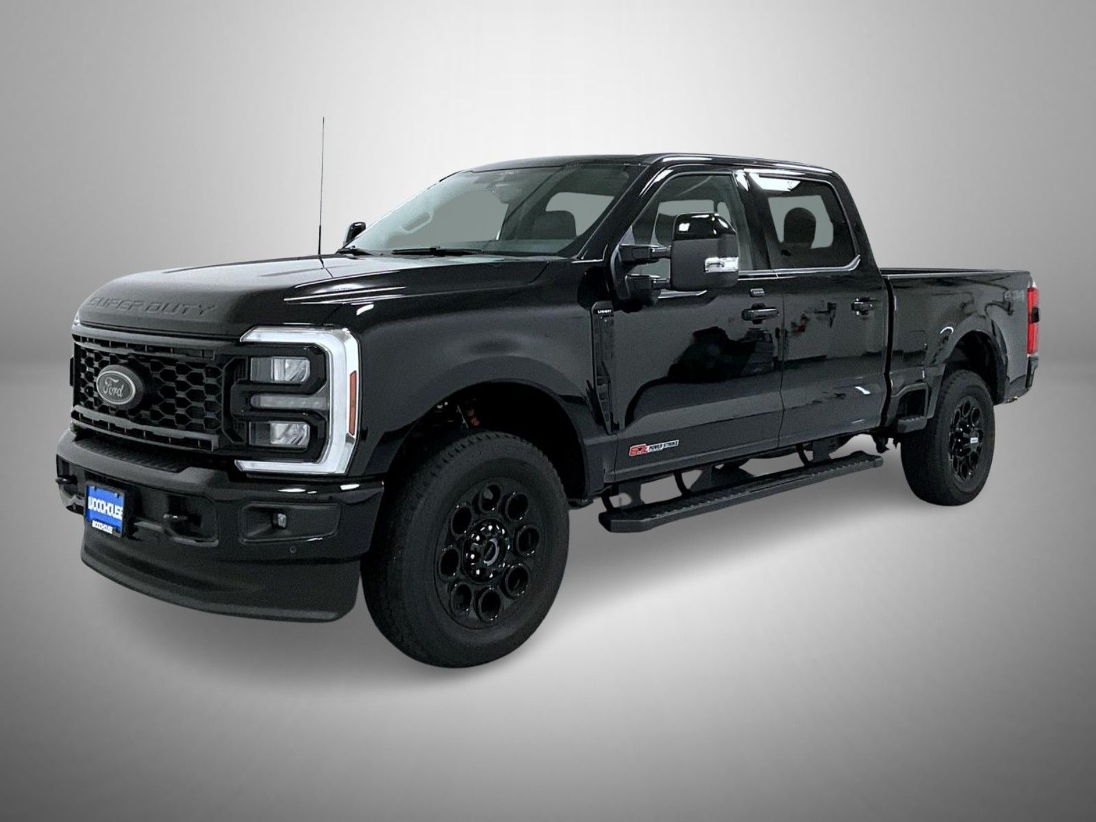 2025 Ford F-350 Super Duty Lariat's photo