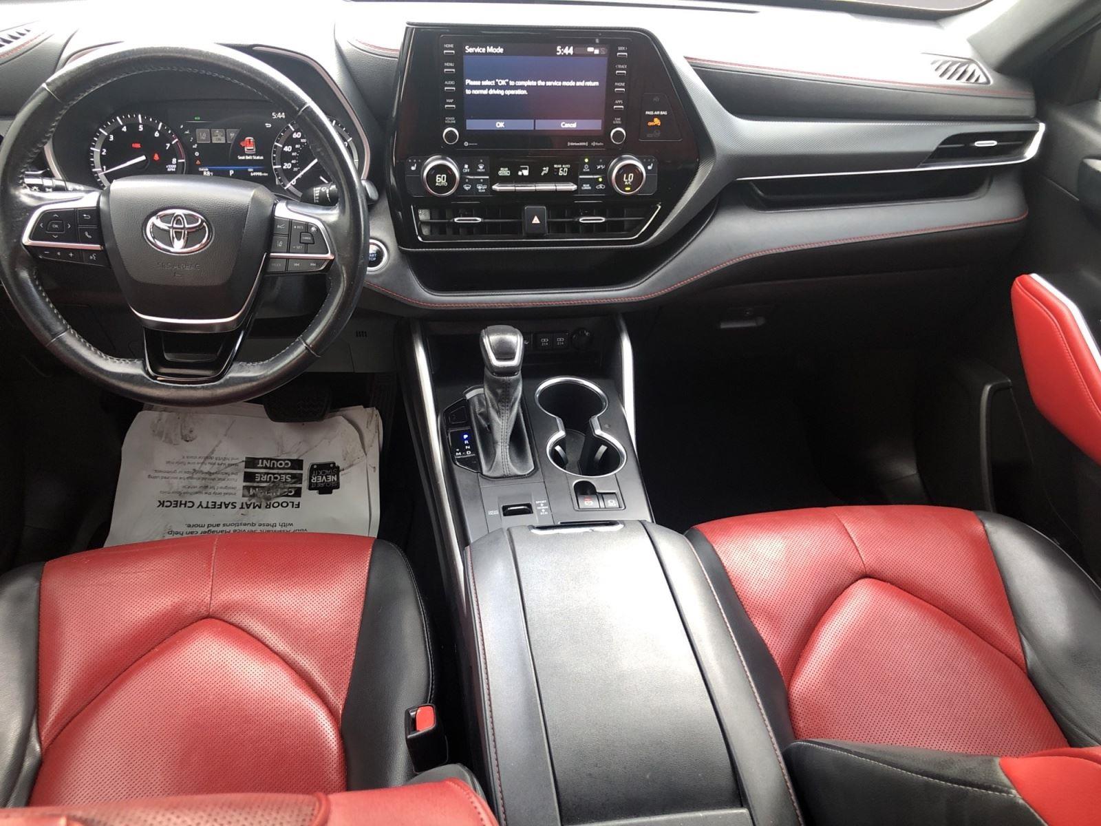 2021 Toyota Highlander XSE photo 10