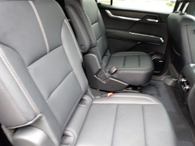 2024 Gmc Acadia Elevation photo 11