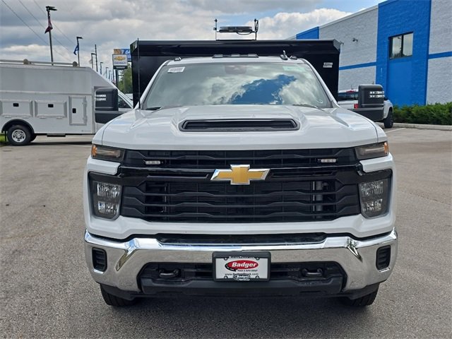 2025 Chevrolet Silverado 3500HD Work Truck photo 2