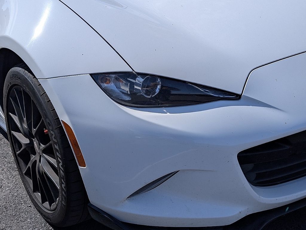 2020 Mazda MX-5 Miata Miata photo 2