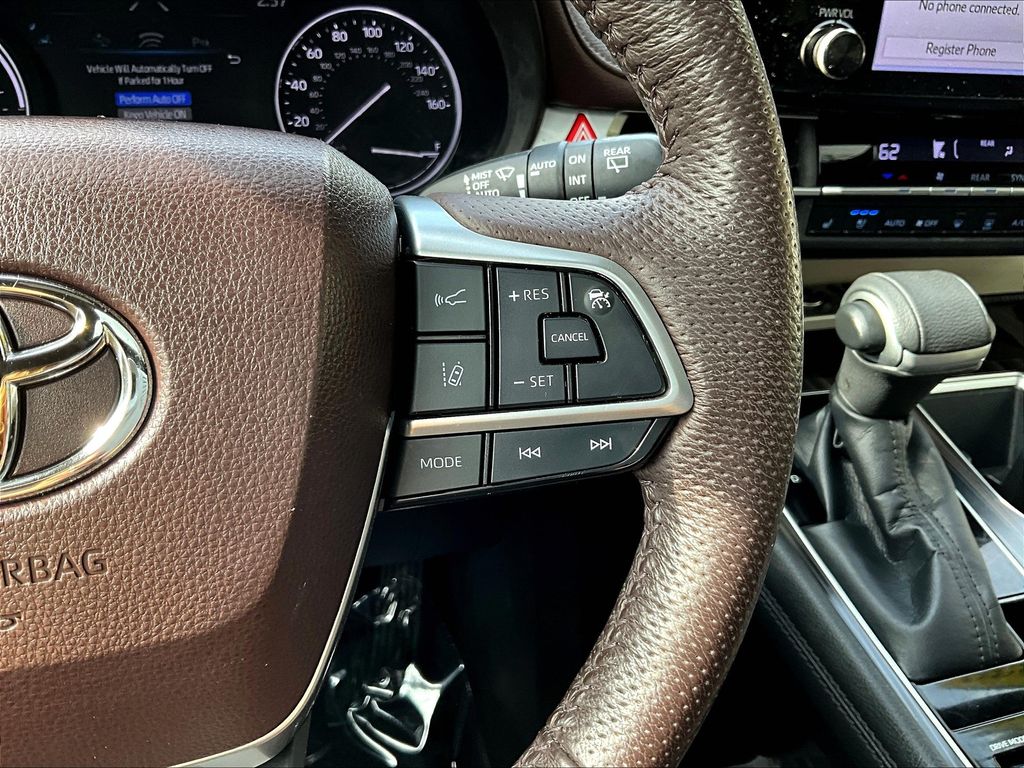 2022 Toyota Sienna Platinum photo 20