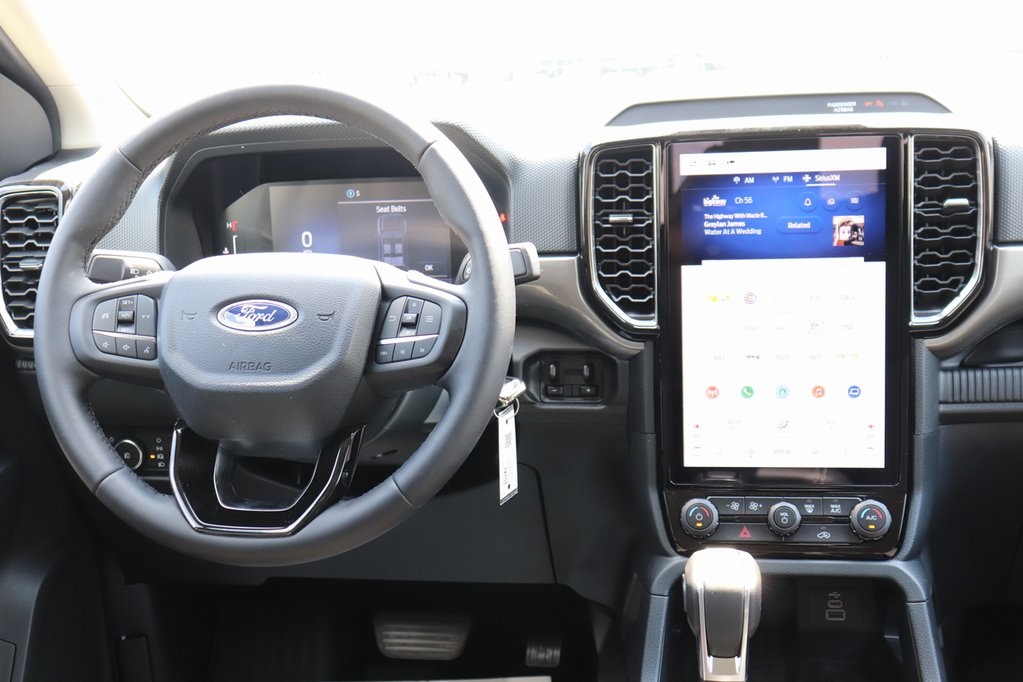 2025 Ford Ranger XLT photo 3
