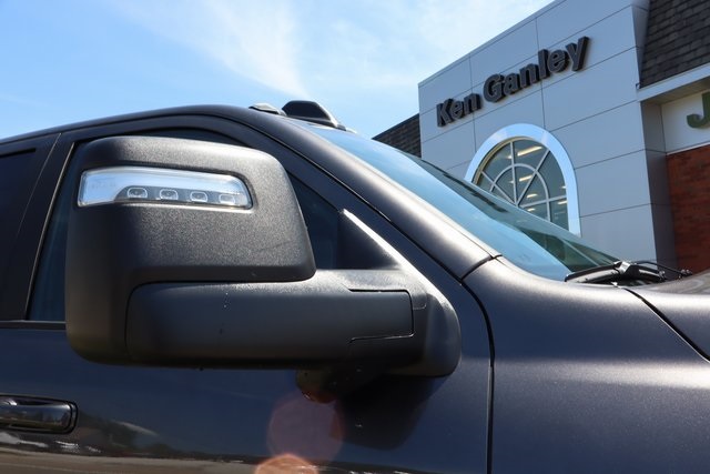 2025 Ram 2500 Laramie photo 2