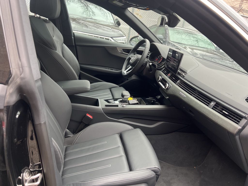 2024 Audi A5 45 S line Premium Quattro photo 9