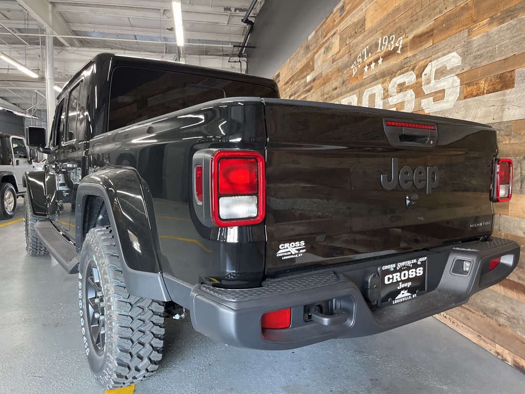 2025 Jeep Gladiator Sport photo 20