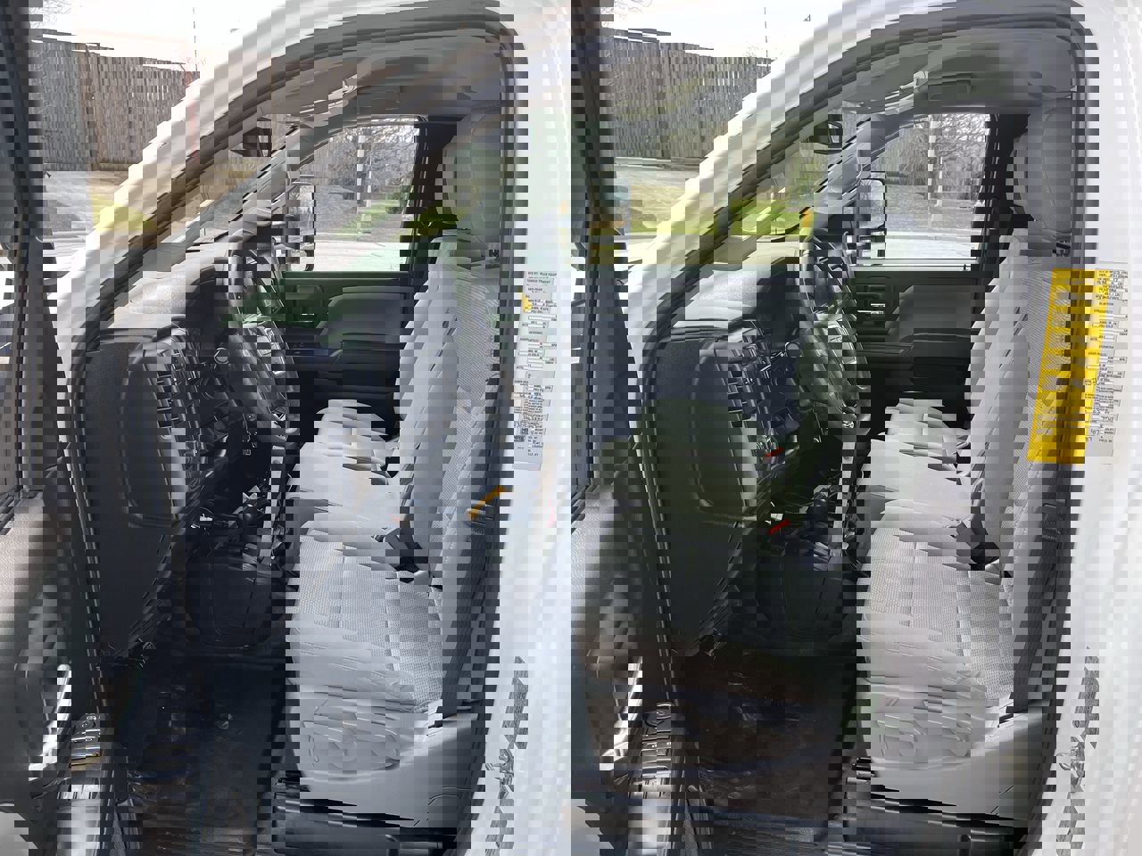 2017 Gmc Sierra 3500 HD Pro photo 3