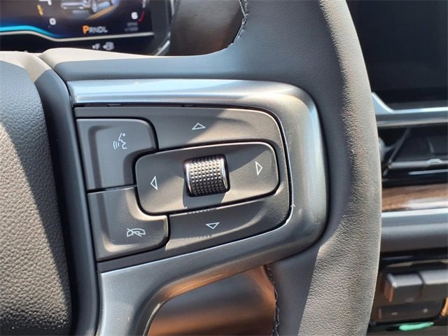 2025 Chevrolet Silverado 1500 LT photo 14