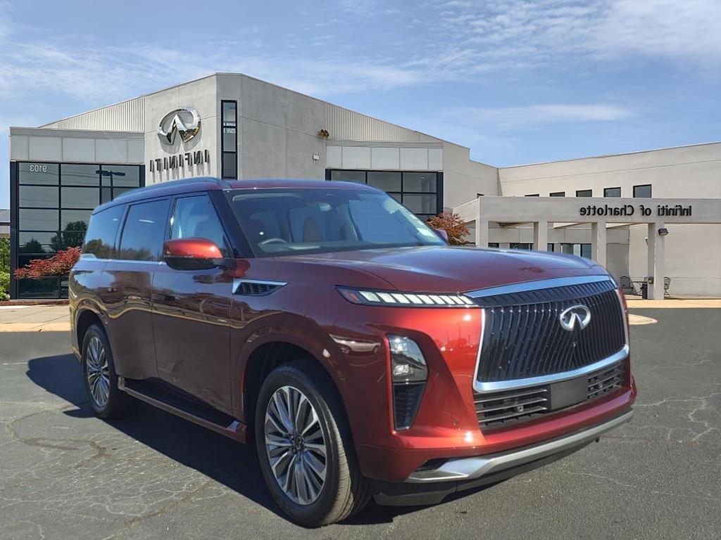 2025 INFINITI QX80 Sensory 4WD's photo