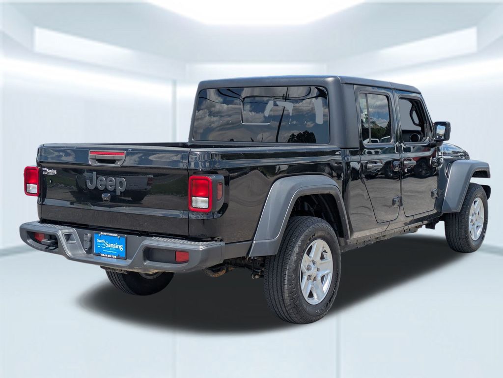2023 Jeep Gladiator Sport photo 4