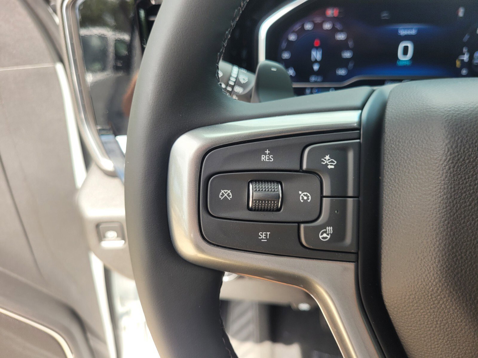 2025 Chevrolet Silverado 1500 RST photo 33