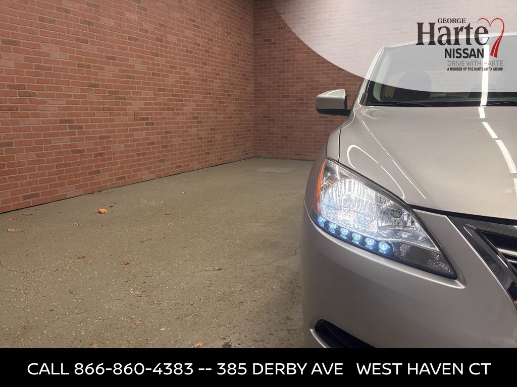 2015 Nissan Sentra SV photo 29