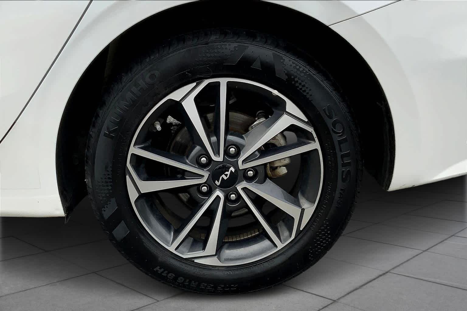 Image 9 of Pre-Owned 2024 Kia Forte LXS