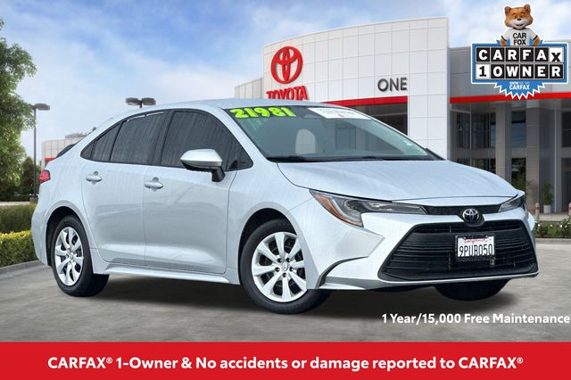 2024 Toyota Corolla LE photo 2
