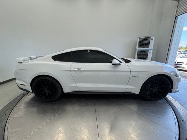 2020 Ford Mustang GT Premium photo 12
