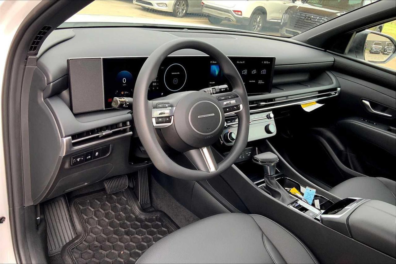 2026 Hyundai Santa Cruz SEL Activity photo 9