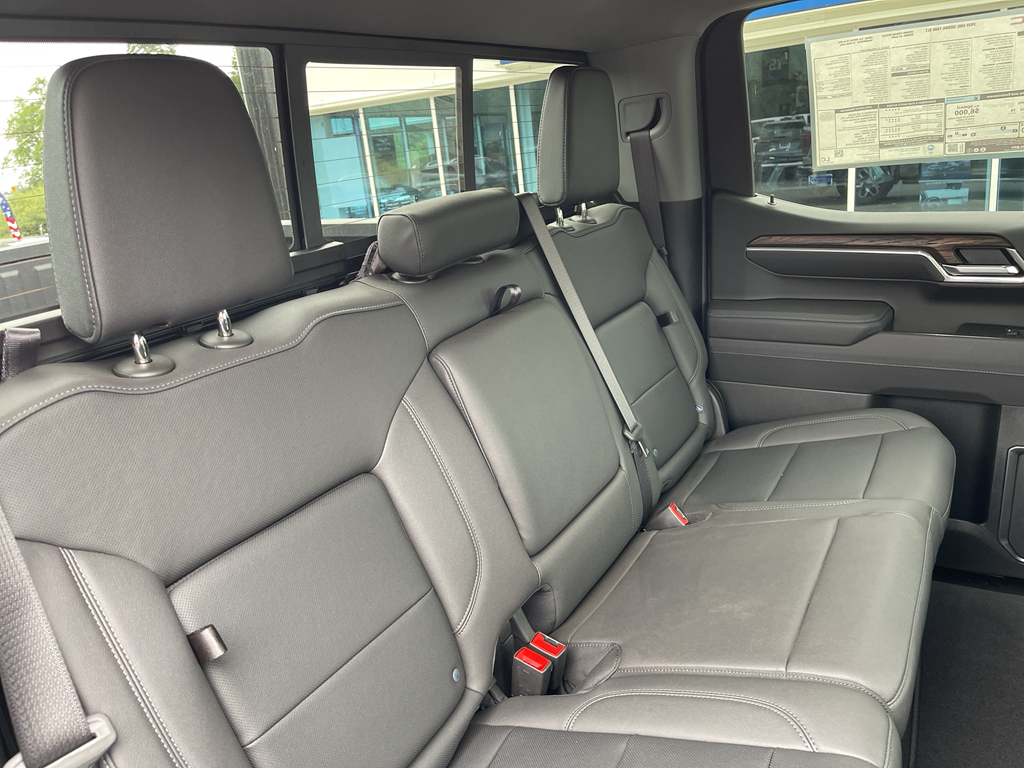 2025 Gmc Sierra 1500 SLT photo 32