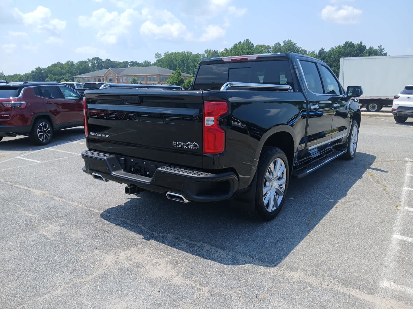 2024 Chevrolet Silverado 1500 High Country photo 5