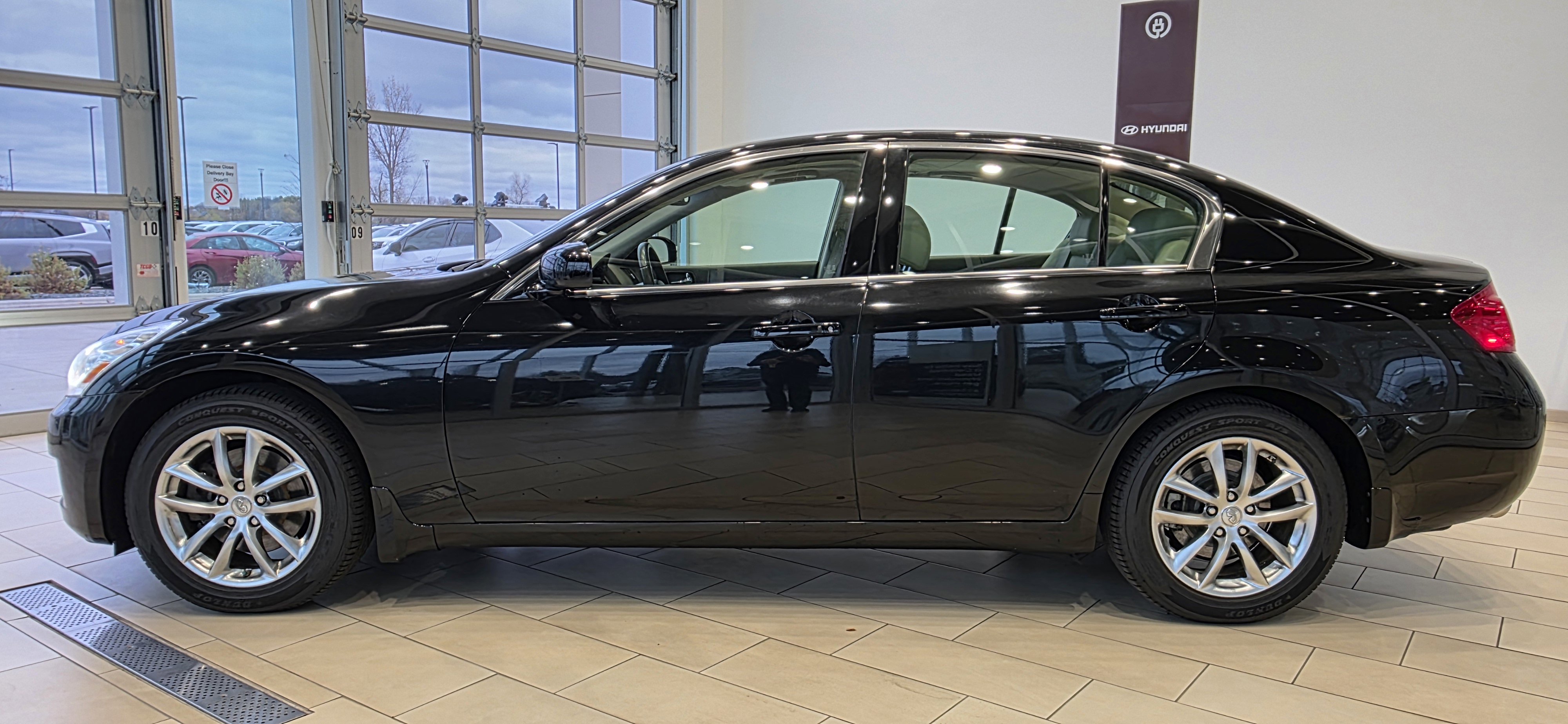 Used 2007 INFINITI G 35 with VIN JNKBV61FX7M812519 for sale in Minneapolis, Minnesota