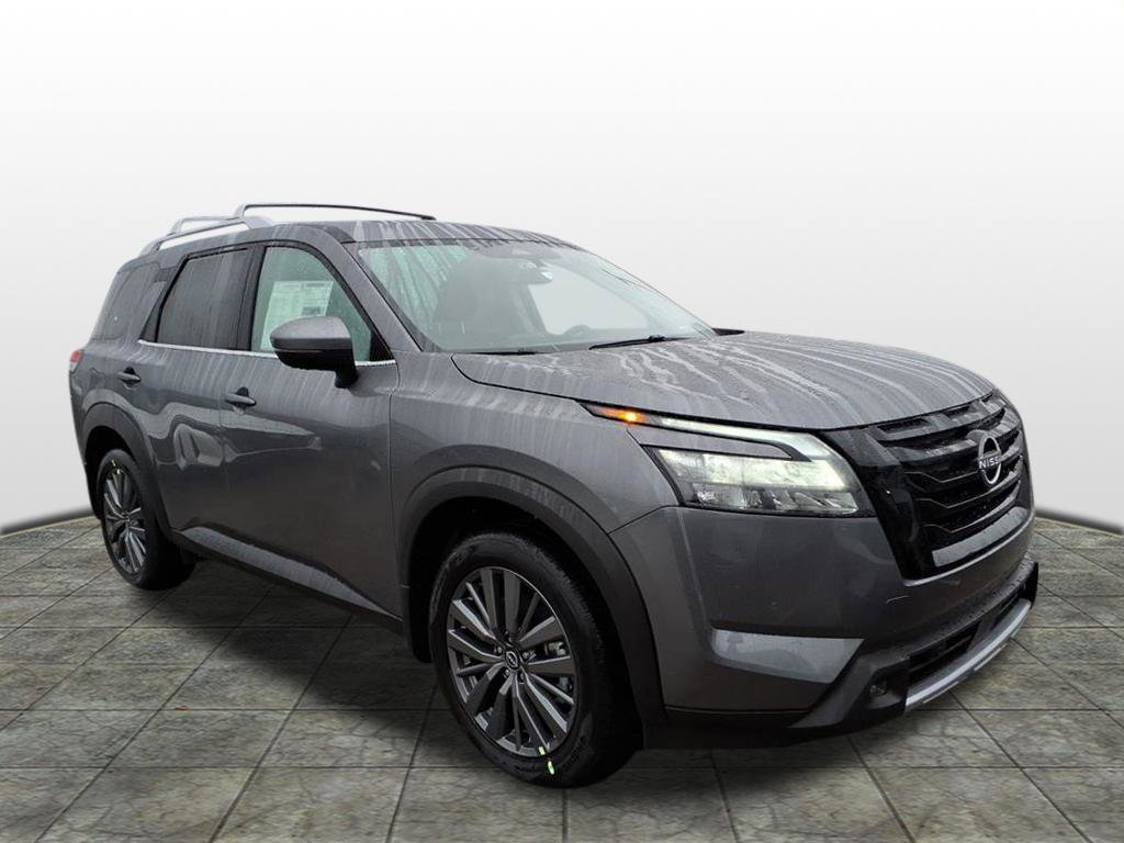 2025 Nissan Pathfinder SL's photo