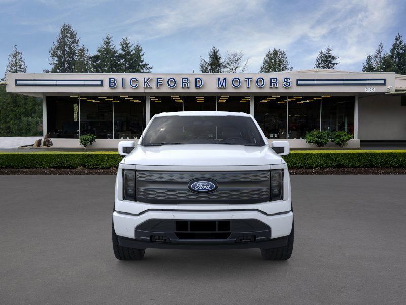 2025 Ford F-150 Lightning Lariat photo 6