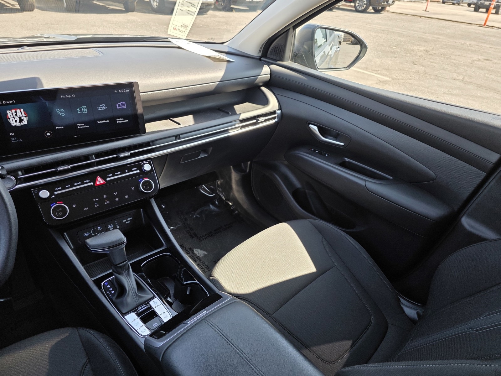2025 Hyundai Tucson SEL photo 14