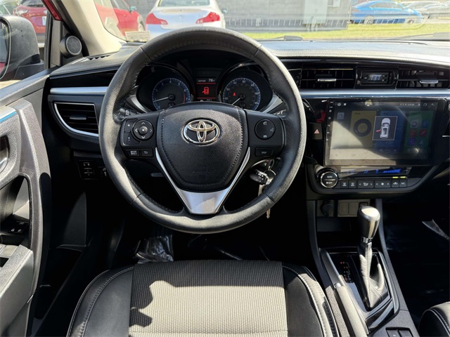 2014 Toyota Corolla Plus photo 15