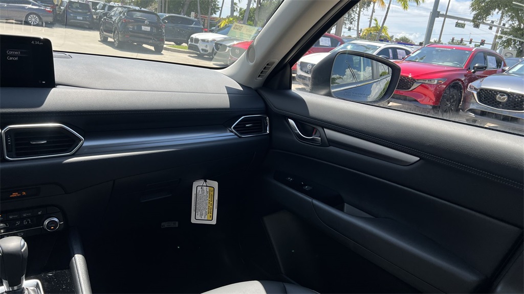 2025 Mazda CX-5 2.5 Select photo 22