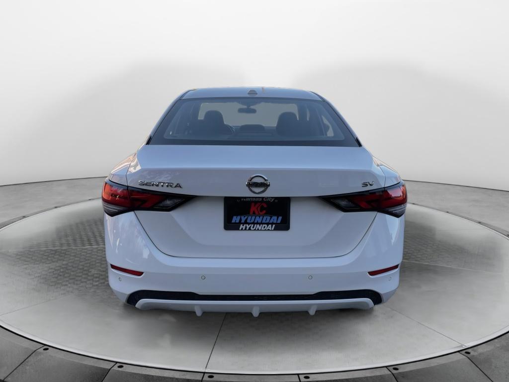 2022 Nissan Sentra SV photo 4