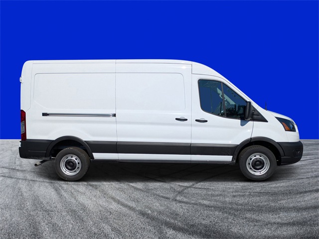2025 Ford Transit Cargo Van photo 2