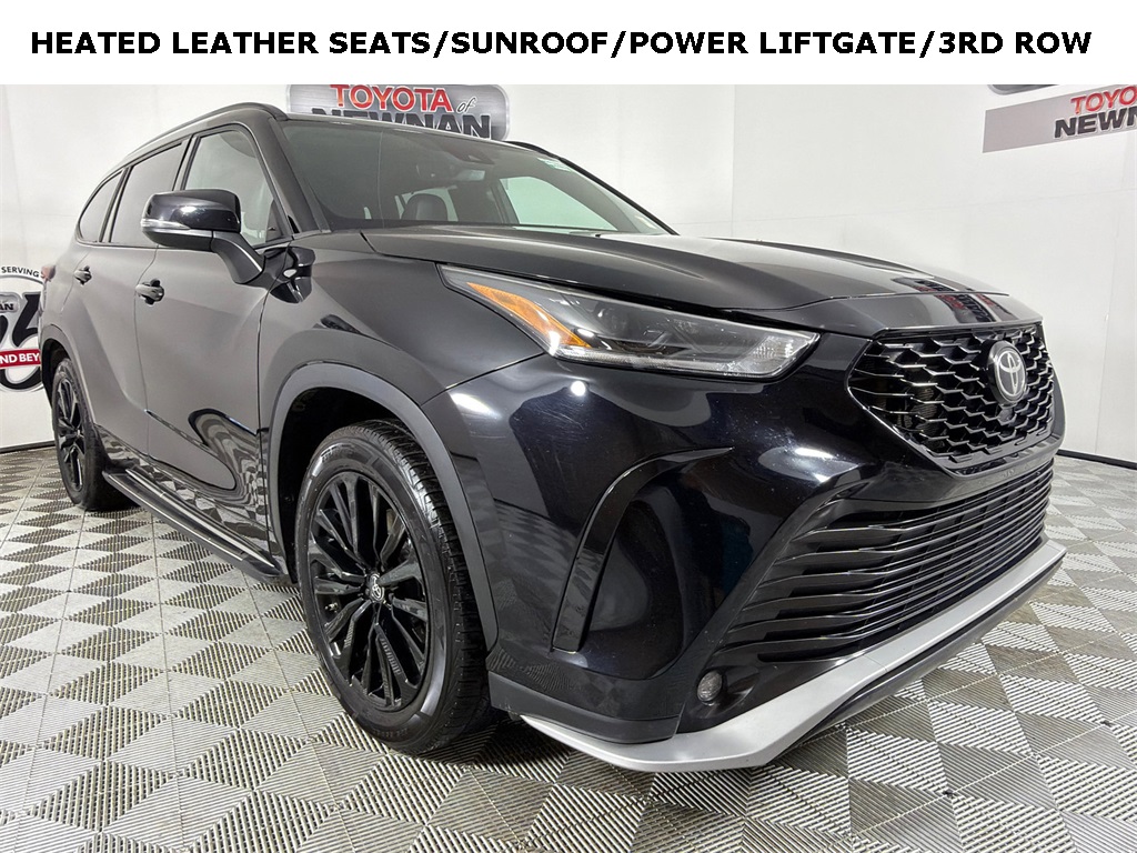 2023 Toyota Highlander XSE's photo