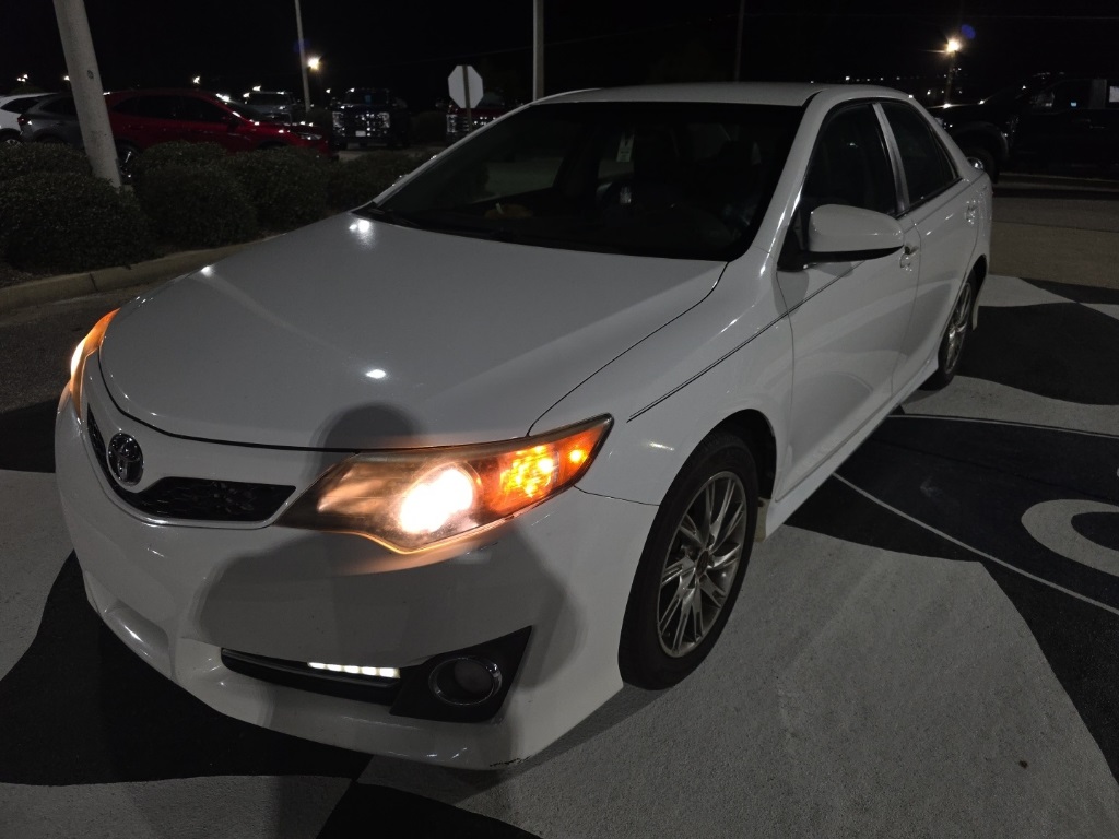 2012 Toyota Camry SE
