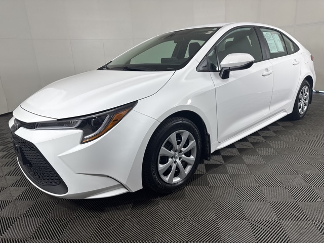 2022 Toyota Corolla LE photo 8