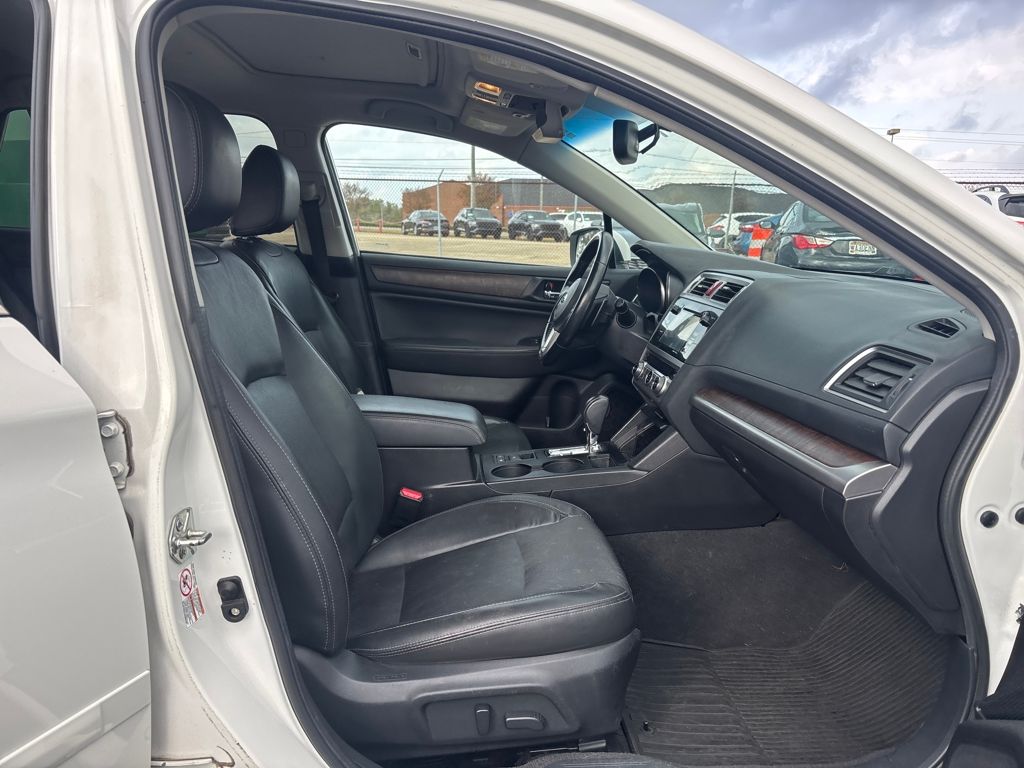 2016 Subaru Outback 2.5i photo 4