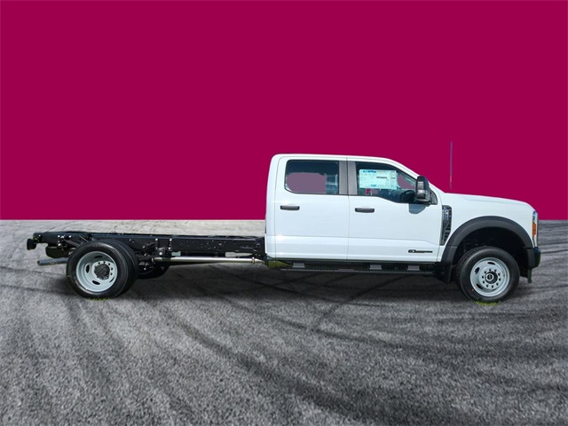 2026 Ford F-550 XL photo 3